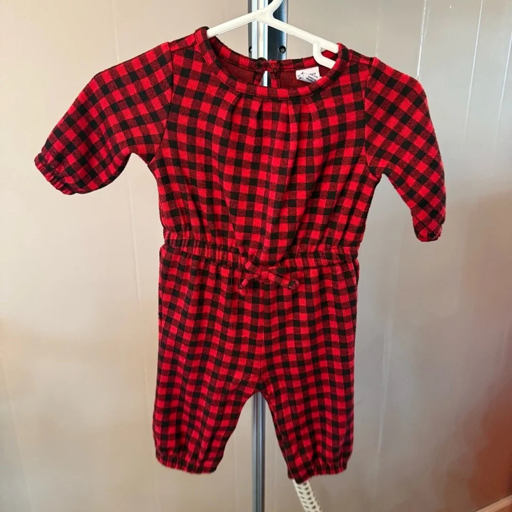 Bundle of 2-Old Navy 0-3 Months. Snap Legs.‎ Red Plaid and Leopard Print Rompers